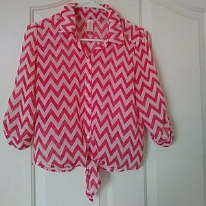 Sheer chevron cropped shirt